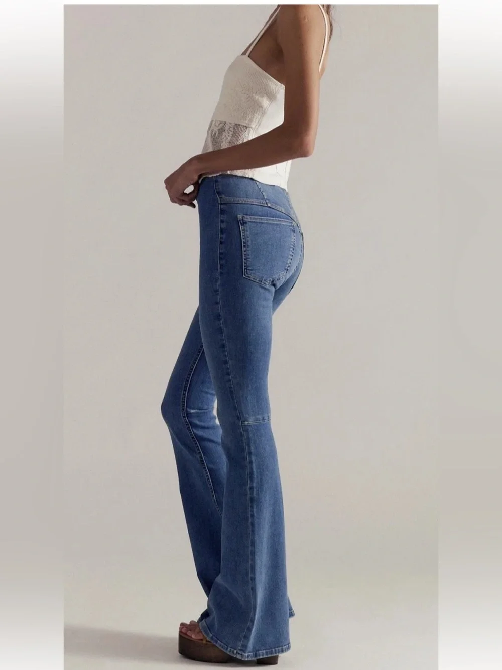 Free People We The Free Blue Faded Penny Pull On Flare Jeans NWOT Size 24